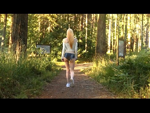 ❤️ O femeie frumoasă se mișcă încet, nu video nud ☑ at ro.assistentai.ru