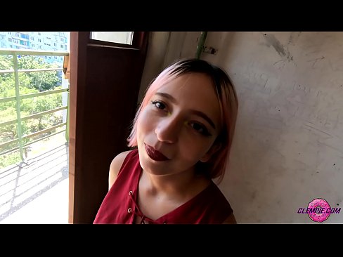 ❤️ O studentă senzuală o suge unui străin în Outback - Ejaculează pe fața lui ☑ at ro.assistentai.ru